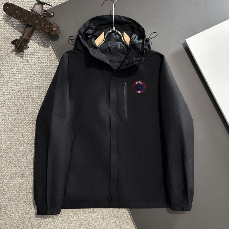G*u*i coats